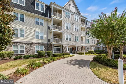 2500 Waterside Dr #116, Frederick, MD 21701