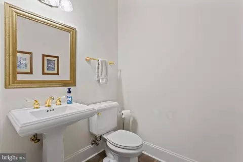 2500 Waterside Dr #116, Frederick, MD 21701 photo 10