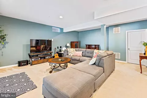 2032 Chamberlain Dr, Frederick, MD 21702 photo 81