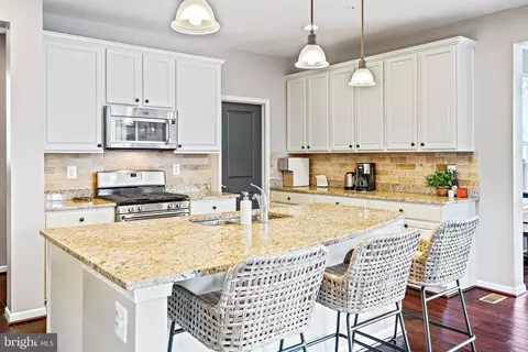 2032 Chamberlain Dr, Frederick, MD 21702 photo 32