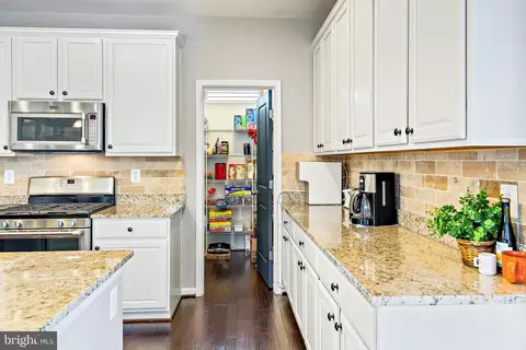 2032 Chamberlain Dr, Frederick, MD 21702 photo 43