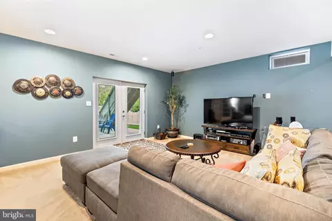 2032 Chamberlain Dr, Frederick, MD 21702 photo 79