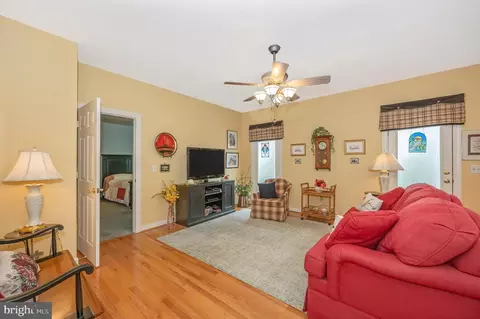 4 Derr Ln, Middletown, MD 21769 photo 9
