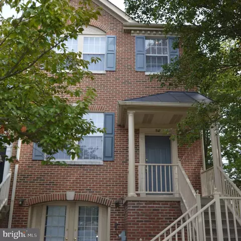 512 Goldspire Cir, Frederick, MD 21703