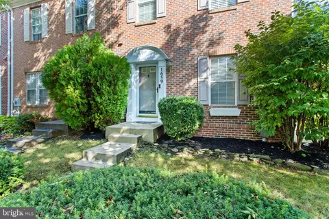 1659 Coopers Way, Frederick, MD 21701 photo 2