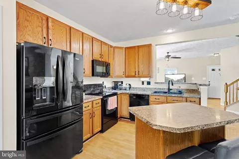 1659 Coopers Way, Frederick, MD 21701 photo 11