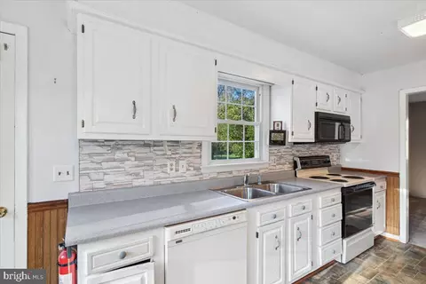 8199 Middle Ct, Middletown, MD 21769 photo 8