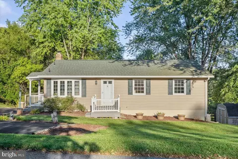 8199 Middle Ct, Middletown, MD 21769