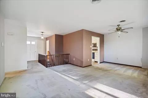 8199 Middle Ct, Middletown, MD 21769 photo 10