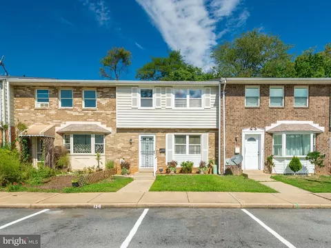 122 Key Pkwy, Frederick, MD 21702