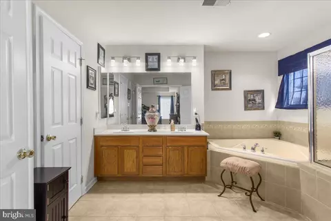 410 Mohican Dr, Frederick, MD 21701 photo 58