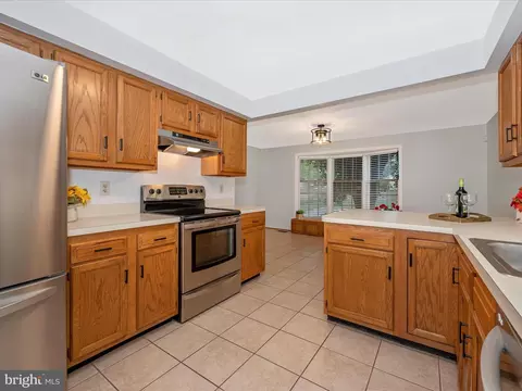 7983 Thrush Ct, Frederick, MD 21701 photo 17