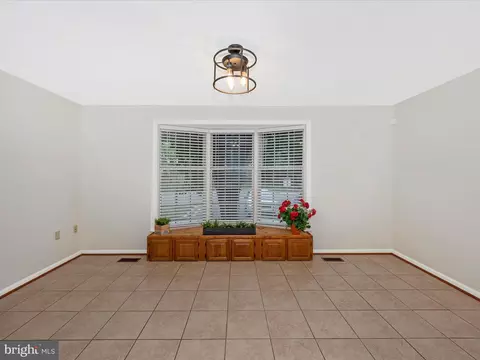 7983 Thrush Ct, Frederick, MD 21701 photo 20