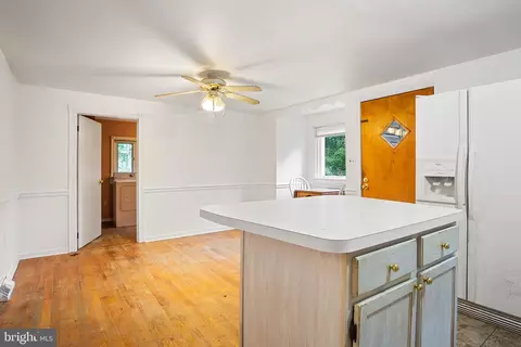 5022 Witmer Ln, Frederick, MD 21703 photo 8