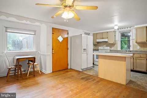 5022 Witmer Ln, Frederick, MD 21703 photo 3