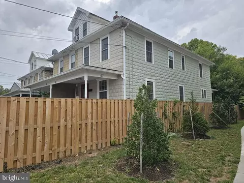 47 Hamilton Ave, Frederick, MD 21701 photo 2