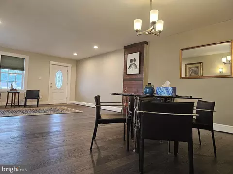 47 Hamilton Ave, Frederick, MD 21701 photo 4