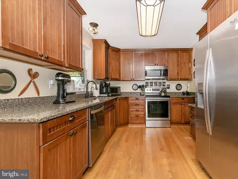 7322 Granalta Cir, Frederick, MD 21702 photo 13