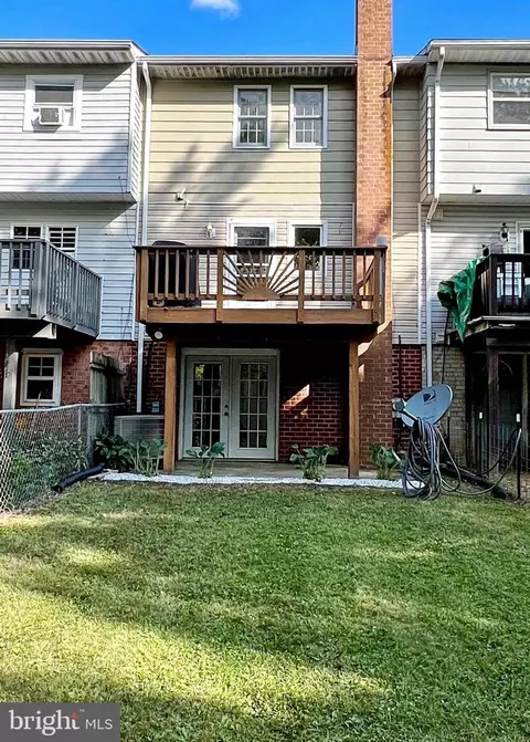 7304 Springbrook Ct W, Middletown, MD 21769 photo 2