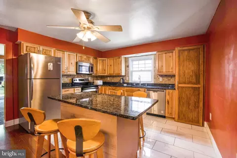 405 Sherman Ave, Frederick, MD 21701 photo 7