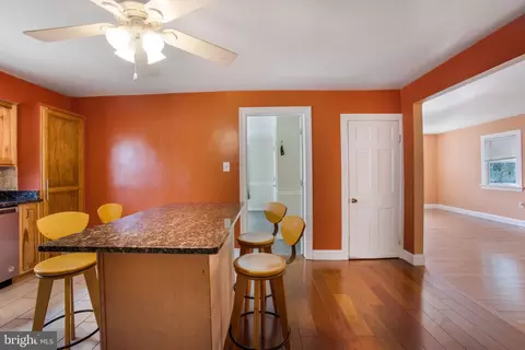 405 Sherman Ave, Frederick, MD 21701 photo 6