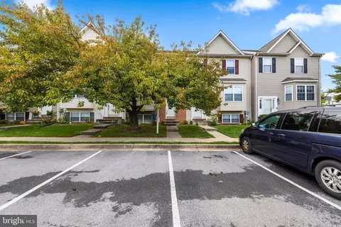 5789 Rock Spray Ct, Frederick, MD 21703 photo 3
