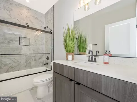 420 N Maxwell Ave, Frederick, MD 21701 photo 37