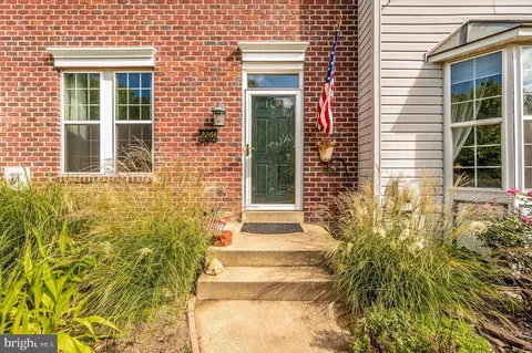 2264 Wetherburne Way, Frederick, MD 21702 photo 2