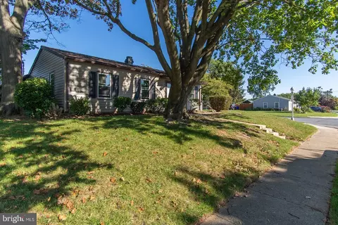 463 Carrollton Dr, Frederick, MD 21701 photo 3