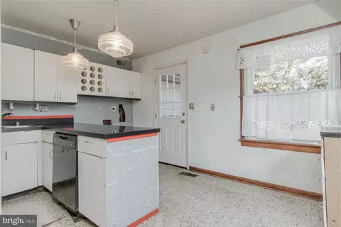 463 Carrollton Dr, Frederick, MD 21701 photo 13