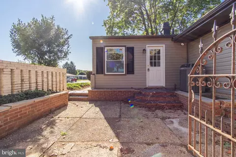 463 Carrollton Dr, Frederick, MD 21701 photo 5