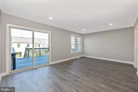 104 Lauren Ct, Frederick, MD 21703 photo 18