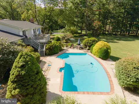 8415 Stonehouse Rd, Frederick, MD 21702 photo 5