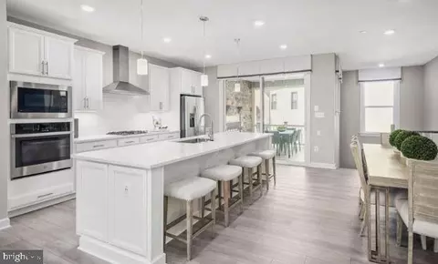 10115 Pelican Point St, New Market, MD 21774