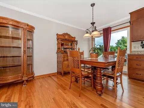 10234 Allview Dr, Frederick, MD 21701 photo 12