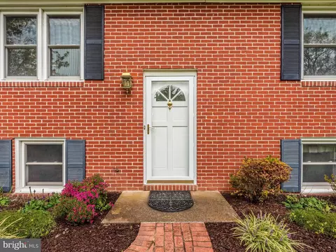 10234 Allview Dr, Frederick, MD 21701 photo 3