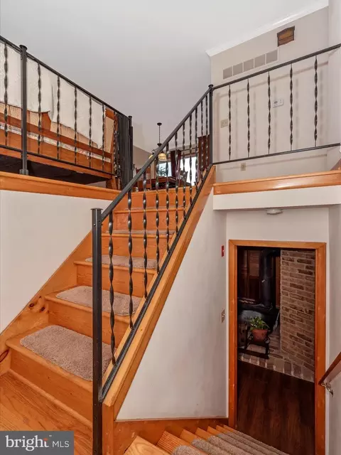 10234 Allview Dr, Frederick, MD 21701 photo 5