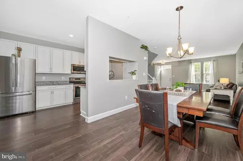 2404 Lakeside Dr, Frederick, MD 21702 photo 11