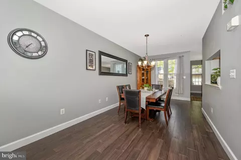 2404 Lakeside Dr, Frederick, MD 21702 photo 9