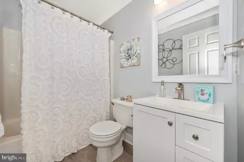 2404 Lakeside Dr, Frederick, MD 21702 photo 23