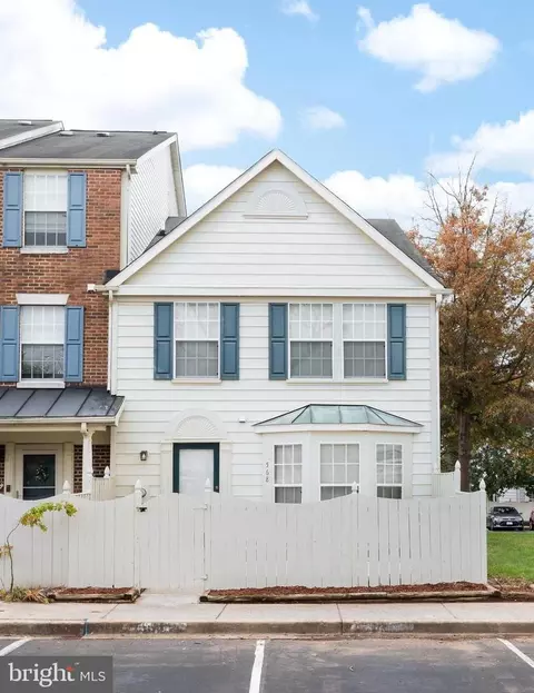 568 Hollyberry Way, Frederick, MD 21703