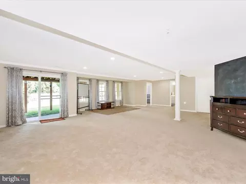 131 Sunlight Ct, Frederick, MD 21702 photo 39