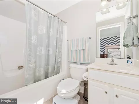 131 Sunlight Ct, Frederick, MD 21702 photo 31
