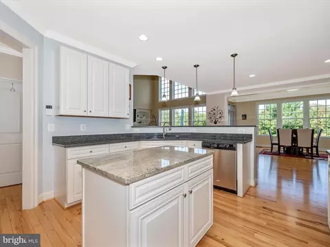 131 Sunlight Ct, Frederick, MD 21702 photo 19