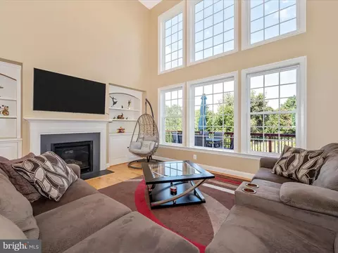 131 Sunlight Ct, Frederick, MD 21702 photo 6