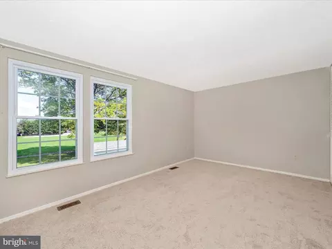 1305 Butterfly Ln, Frederick, MD 21703 photo 13
