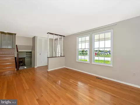 1305 Butterfly Ln, Frederick, MD 21703 photo 9