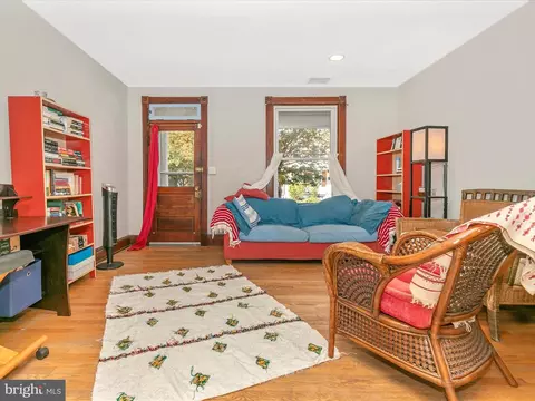 208 Washington St, Frederick, MD 21701 photo 8