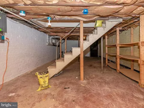 208 Washington St, Frederick, MD 21701 photo 45