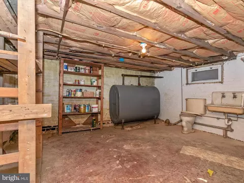 208 Washington St, Frederick, MD 21701 photo 43
